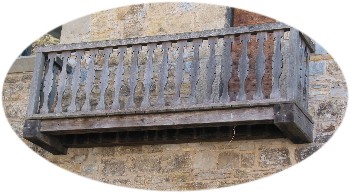 Détail, Balcon sculpté